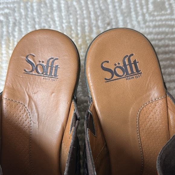 Soft Brand Brown Leather Mule Clog Heel With Braided Buckle Detail - Picture 8 of 10